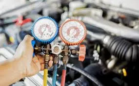 Recharge de climatisation pour véhicules au début de l'été chez Carrosserie Cangioni, Propriano, Carrosserie Cangioni